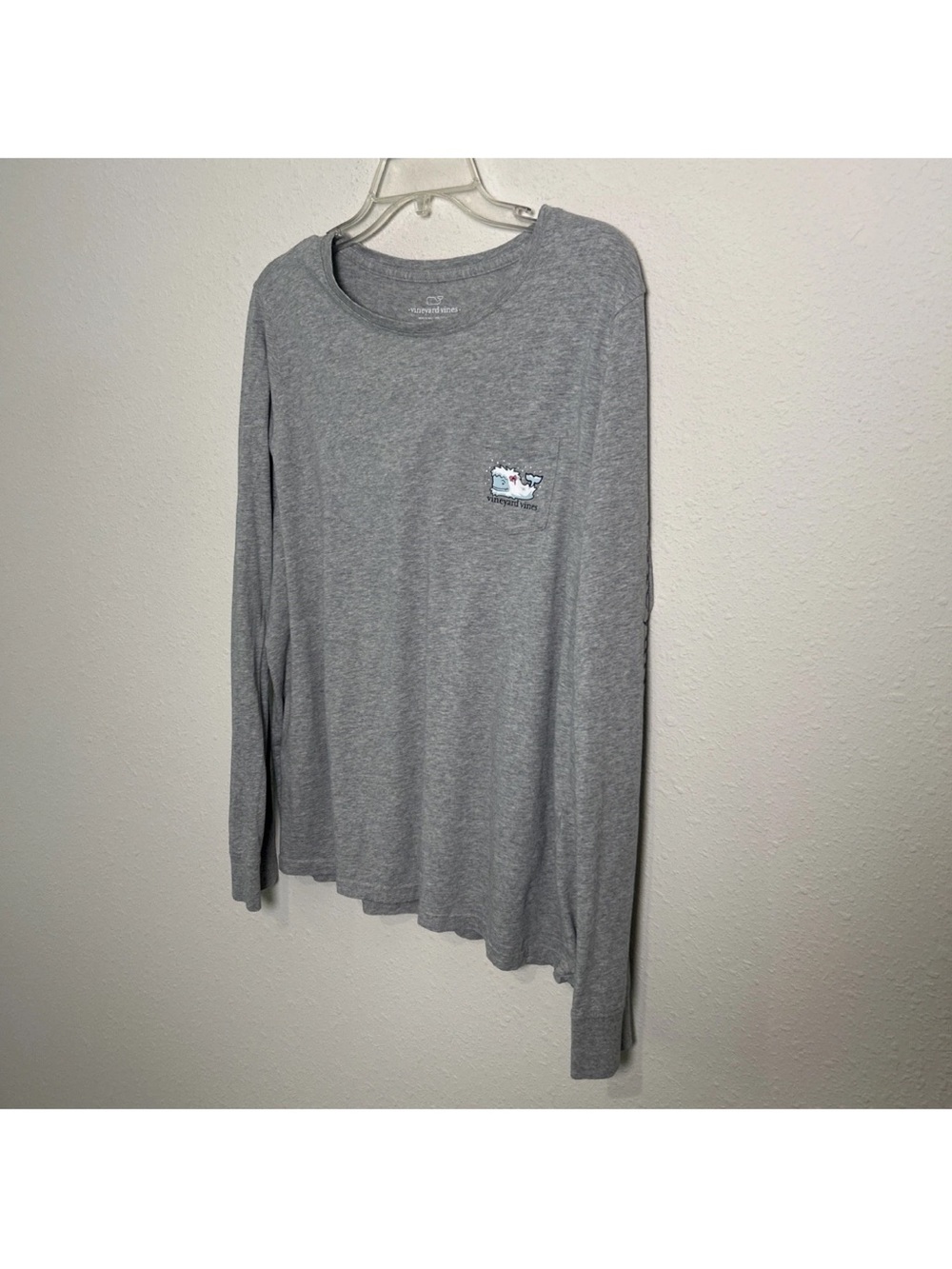 Vineyard Vines Long Sleeve Pocket Shirt Grey Winter Whale Snow Women’s Size XL - Picture 5 of 11
